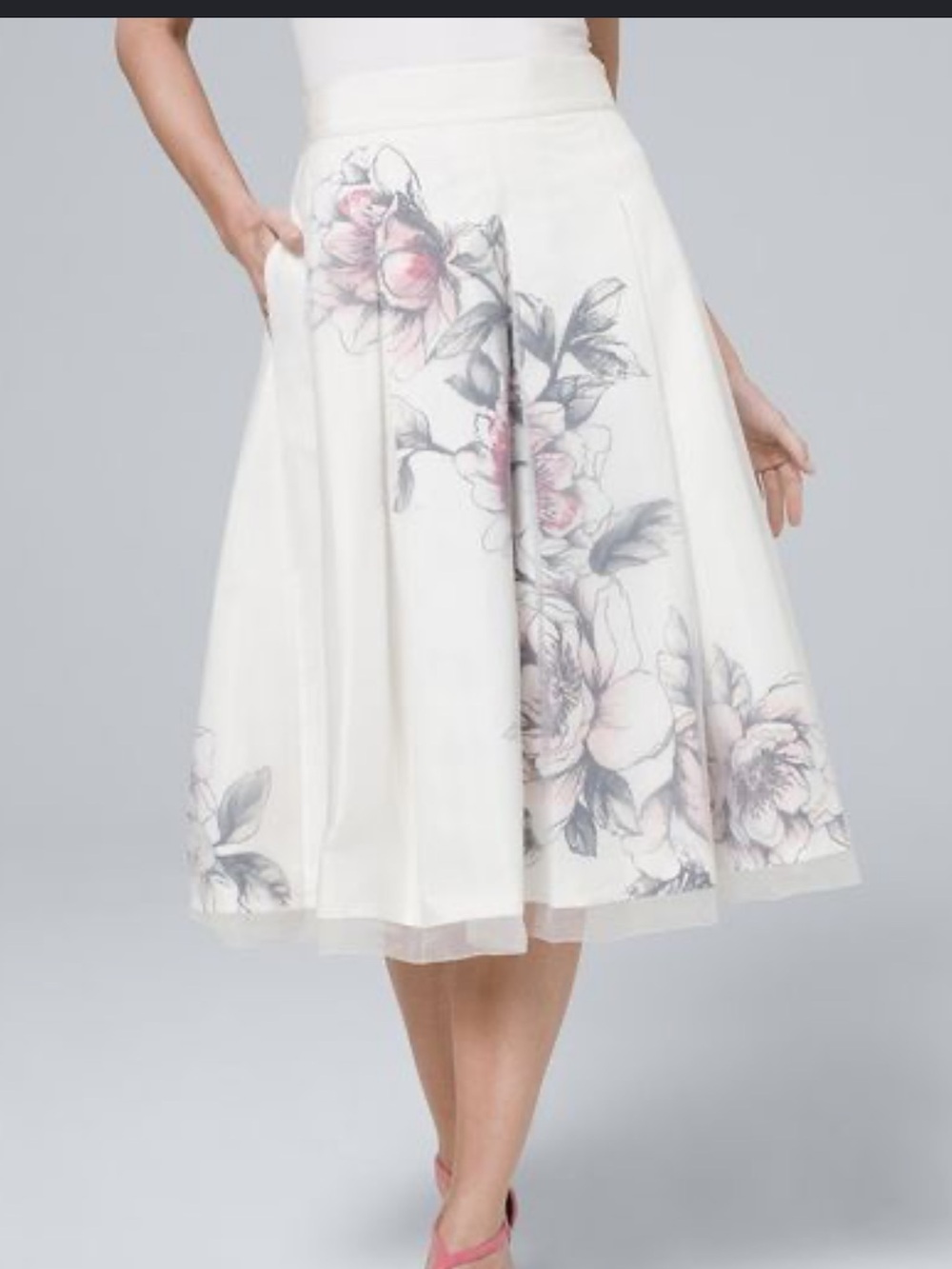 White House Black Market Organza Peony Floral Size 8